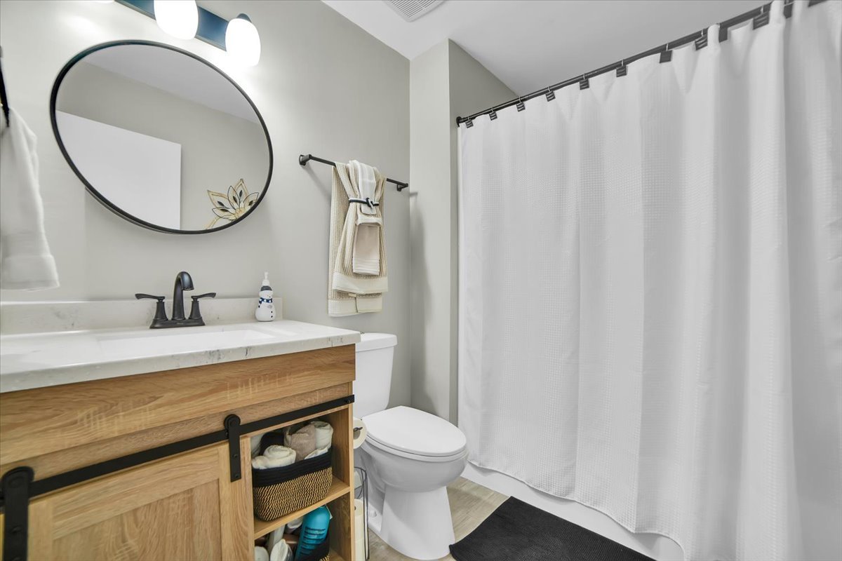 1846 Shetland Road Naperville, IL 60565 - Photo 23 of 35 Gallery Image 23