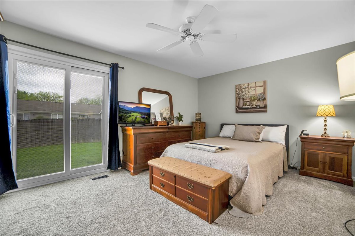 1846 Shetland Road Naperville, IL 60565 - Photo 26 of 35 Gallery Image 26