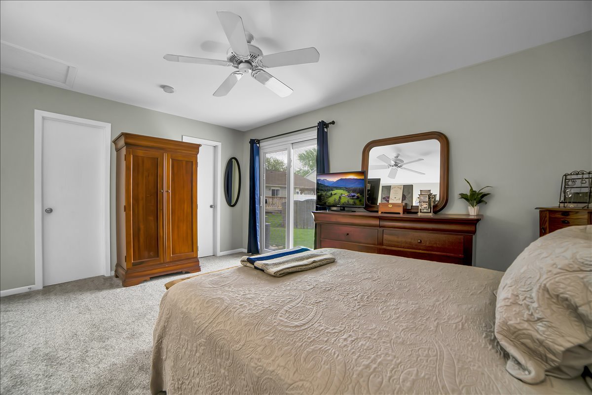 1846 Shetland Road Naperville, IL 60565 - Photo 27 of 35 Gallery Image 27