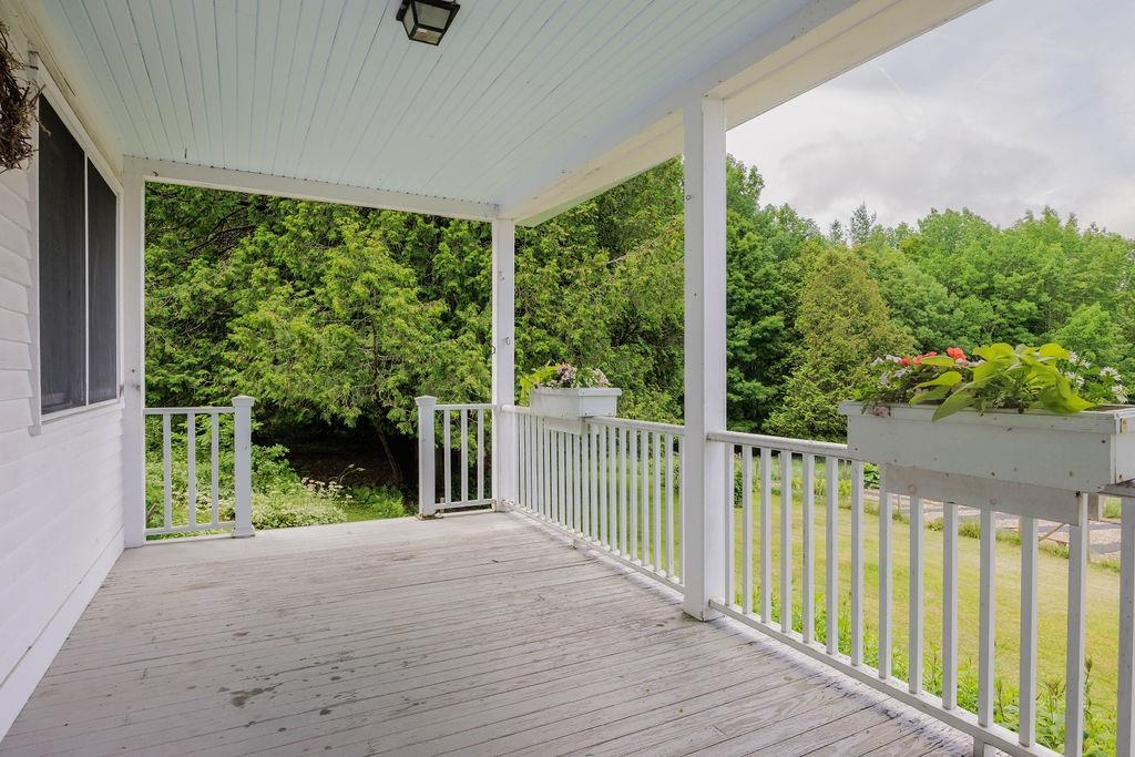 1051 Cross Road Strafford, VT 05072 - Photo 37 of 49