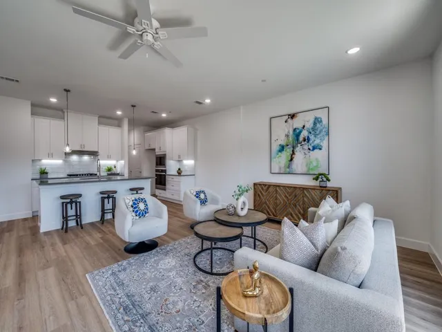 $440,000 | 5613 Woodlands Drive, The Colony, TX 75056