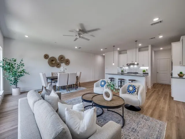 $440,000 | 5613 Woodlands Drive, The Colony, TX 75056