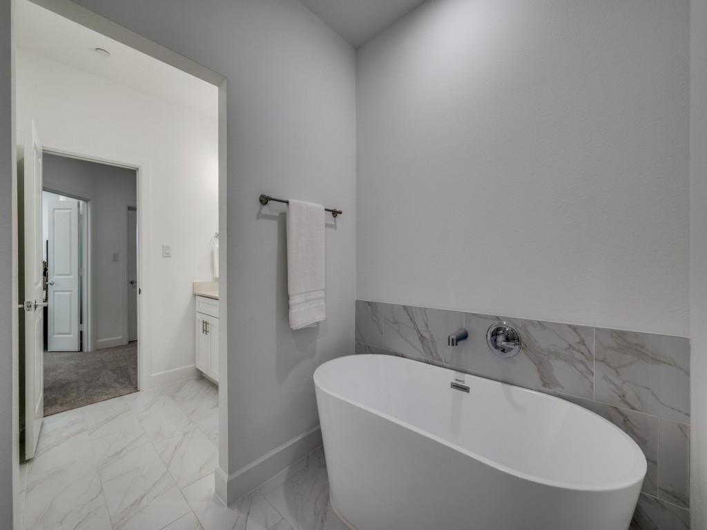 5613 Woodlands Drive The Colony, TX 75056 - Photo 19 of 25