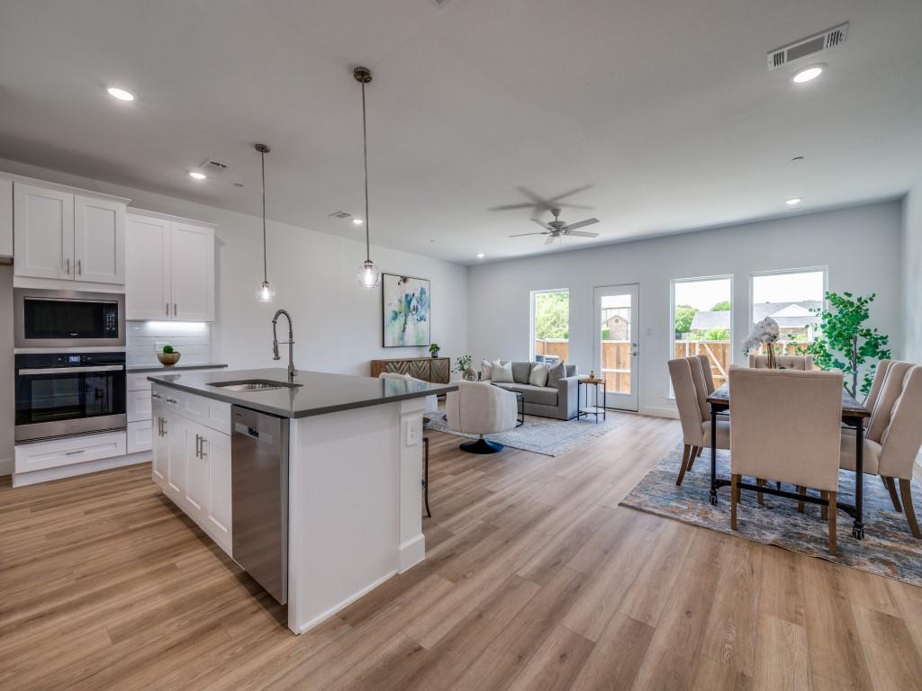 5613 Woodlands Drive The Colony, TX 75056 - Photo 5 of 25