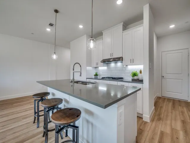 $440,000 | 5613 Woodlands Drive, The Colony, TX 75056