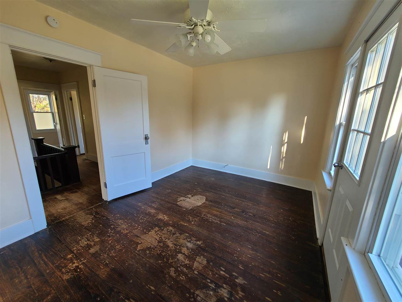 2602 Miller Road Flint, MI 48503 - Photo 41 of 58 Bedroom 3