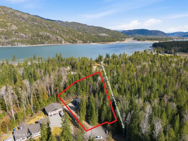 $1,600,000 | 85 Camas Drive, Priest River, ID 83856