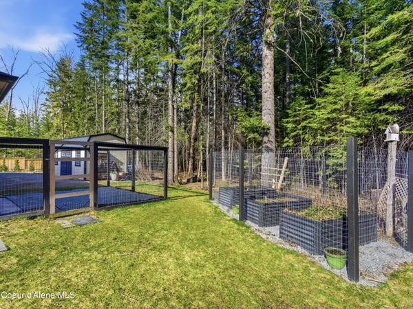 $1,600,000 | 85 Camas Drive, Priest River, ID 83856