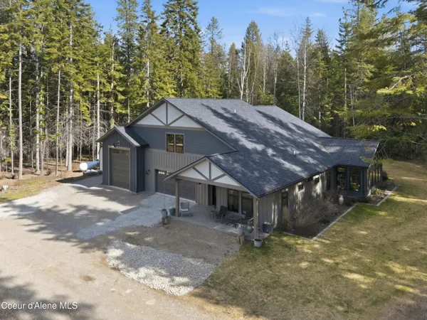 $1,600,000 | 85 Camas Drive, Priest River, ID 83856