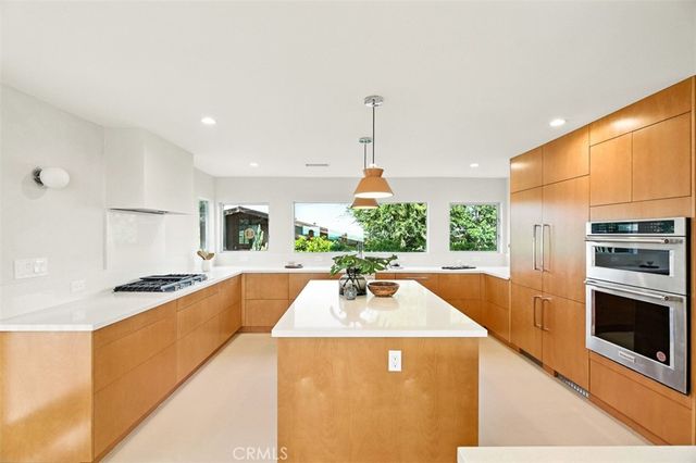 $2,799,000 | 854 West Avenue 37, Los Angeles, CA 90065