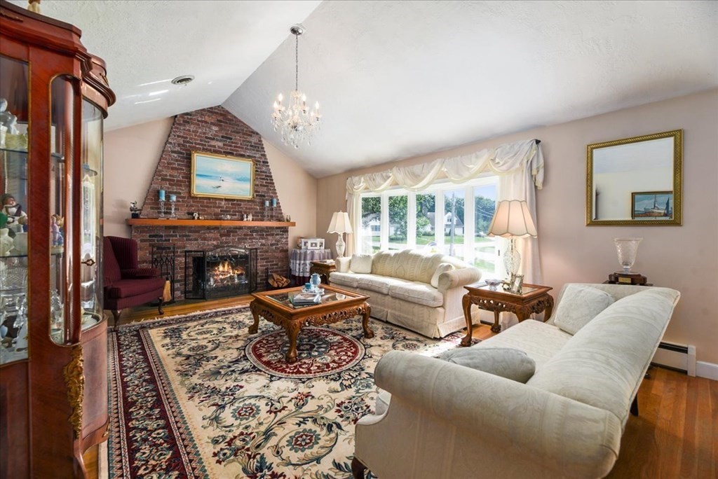 22 Phillips Brooks Road Westwood, MA 02090 - Photo 3 of 42 Gallery Image 3