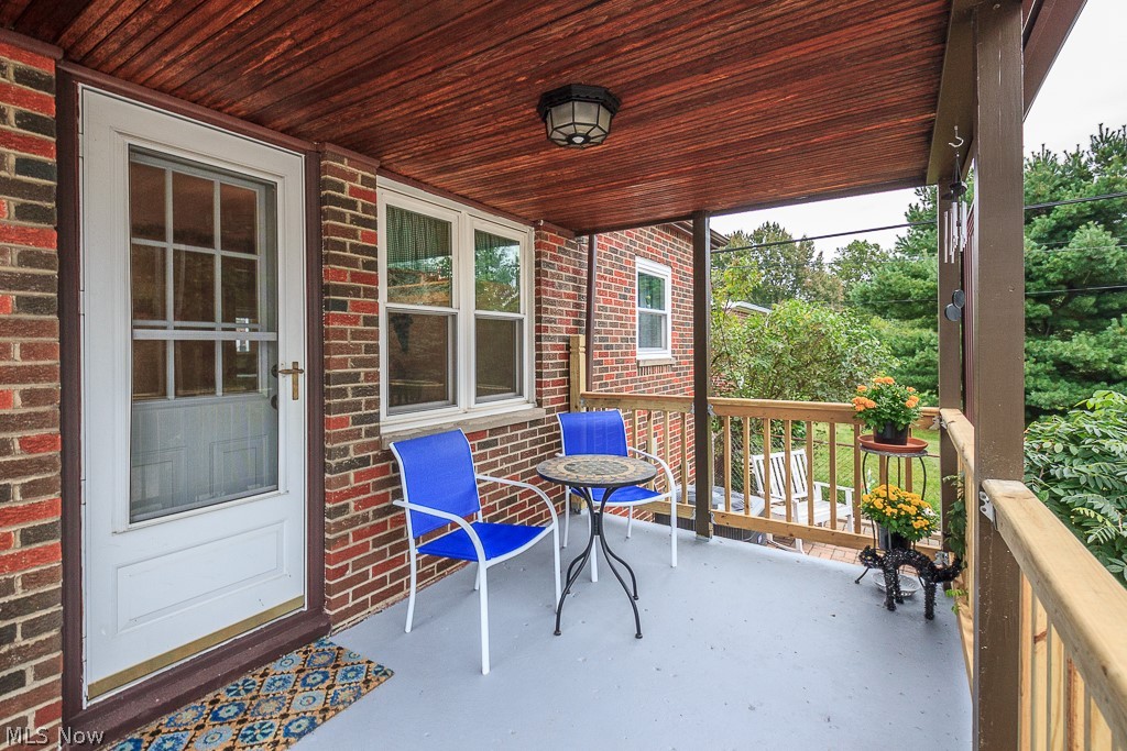 29180 Ridge Road Wickliffe, OH 44092 - Photo 2 of 27 BackPorch