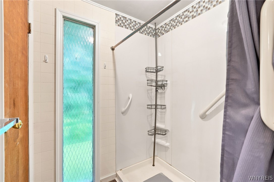 7221 Laur Road Niagara, NY 14304 - Photo 19 of 35 Gallery Image 19