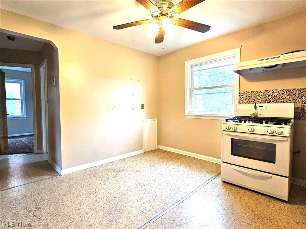 4032 Ridge Road, Unit 3 Cleveland, OH 44144 - Photo 3 of 16