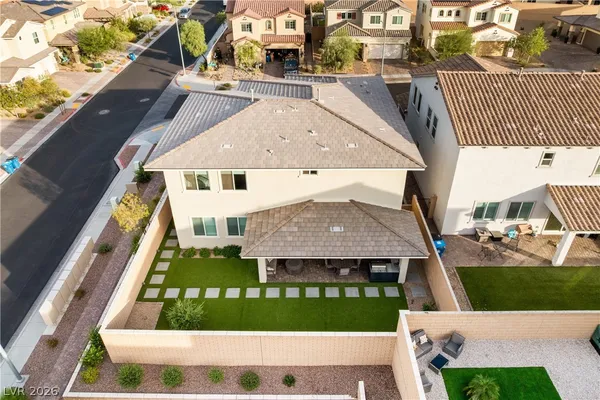 $800,000 | 1079 Page Pk Lane, Henderson, NV 89011