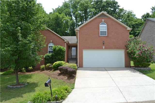 130 La View Road Hendersonville, TN 37075 - Photo 1 of 20 Great one level home in a beautiful lakefront community on the banks of Old Hickory Lake. Large, private yard with trees, lofty Living Room, Bonus Room, and a two car garage.
