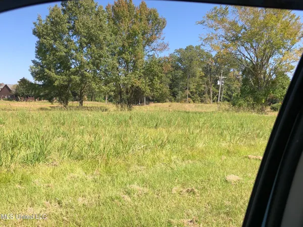 $2,154,913 | 415 Bus Park Drive, Madison, MS 39110