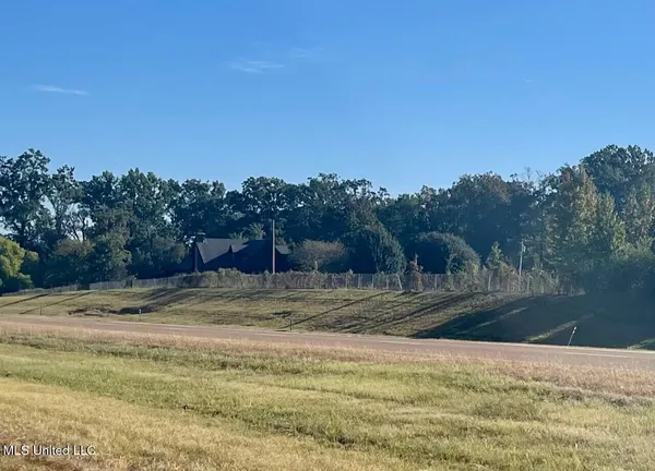 $2,154,913 | 415 Bus Park Drive, Madison, MS 39110