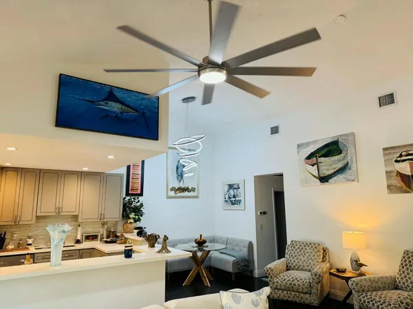 $3,000 | 2121 South Ocean Boulevard, Unit 604, Pompano Beach, FL 33062