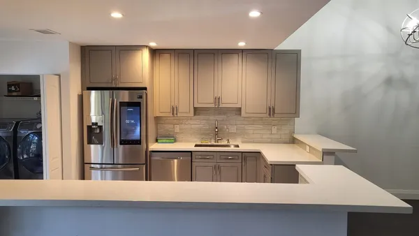 $3,000 | 2121 South Ocean Boulevard, Unit 604, Pompano Beach, FL 33062