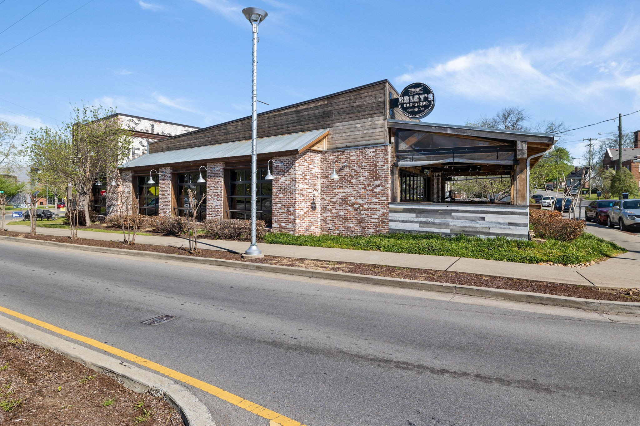4029 Aberdeen Road Nashville, TN 37205 - Photo 46 of 51 a view of a building entrance