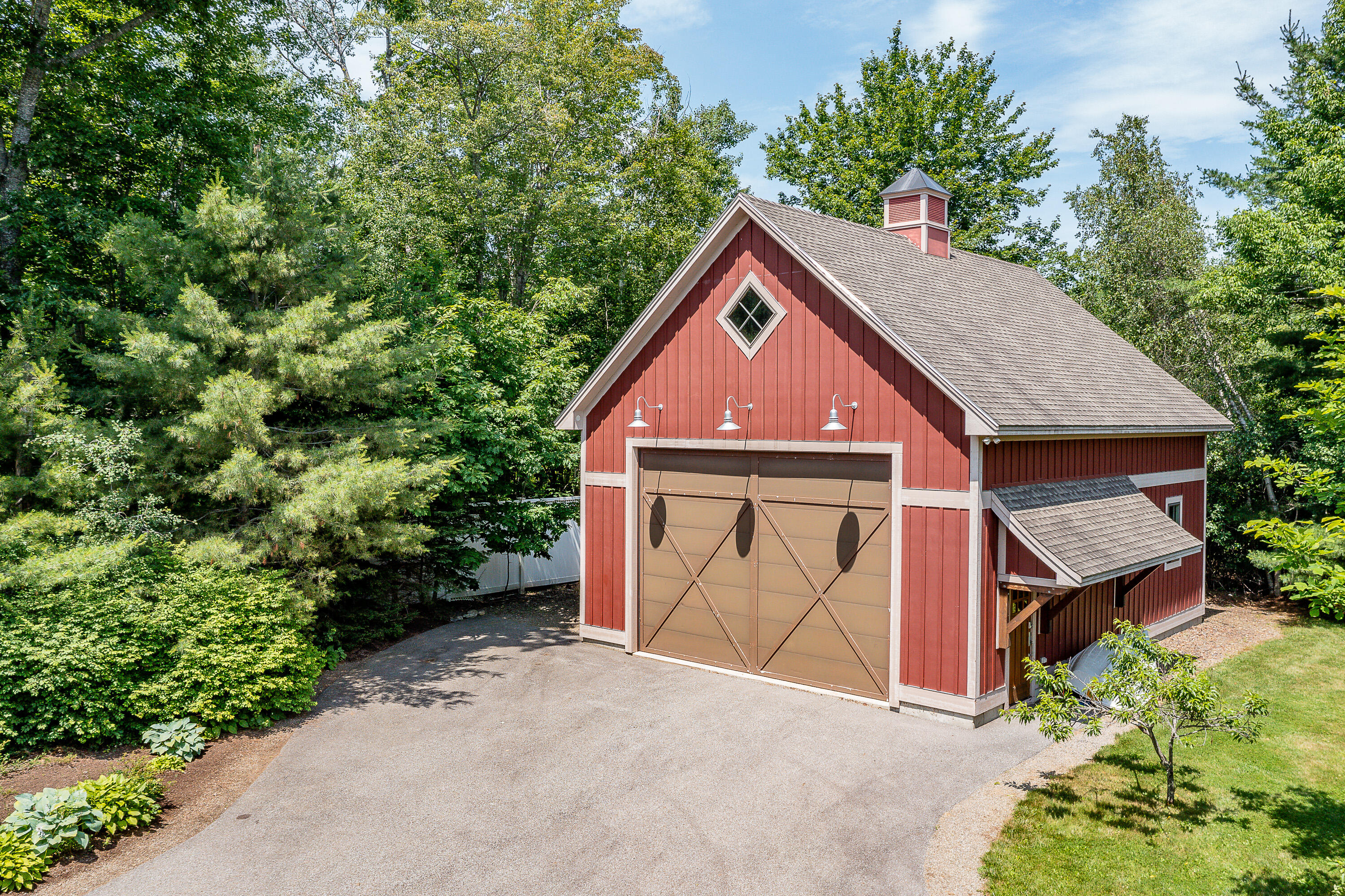 27 Jasmine Way Belfast, ME 04915 - Photo 48 of 50 123_27JasmineWay_summer_S_print