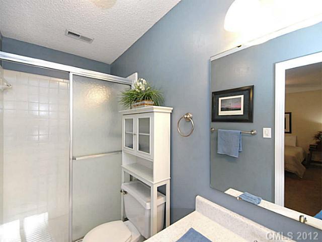 5966 Brace Road Charlotte, NC 28211 - Photo 12 of 16 Gallery Image 12