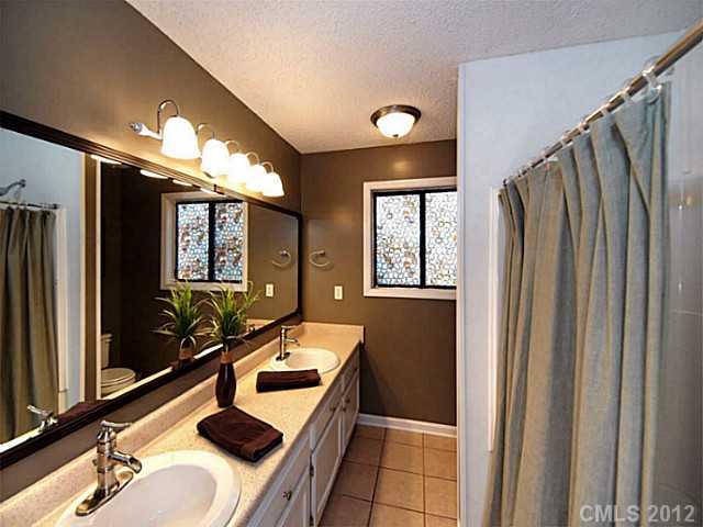 5966 Brace Road Charlotte, NC 28211 - Photo 14 of 16 Gallery Image 14