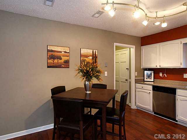5966 Brace Road Charlotte, NC 28211 - Photo 7 of 16 Gallery Image 7