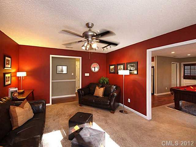 5966 Brace Road Charlotte, NC 28211 - Photo 8 of 16 Gallery Image 8