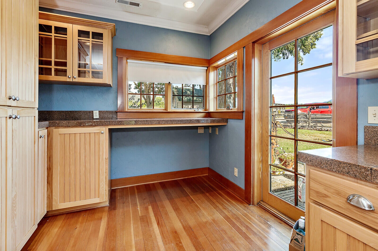 4450 Fern Valley Road Medford, OR 97504 - Photo 63 of 74 z39