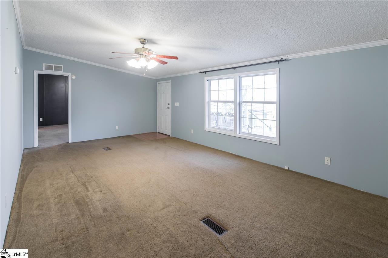 254 West Darby Road Greenville, SC 29609 - Photo 11 of 24 Gallery Image 11