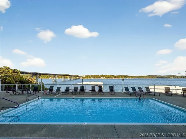 $409,000 | 186 Sunset Palms Drive, Unit 4C, Camdenton, MO 65020