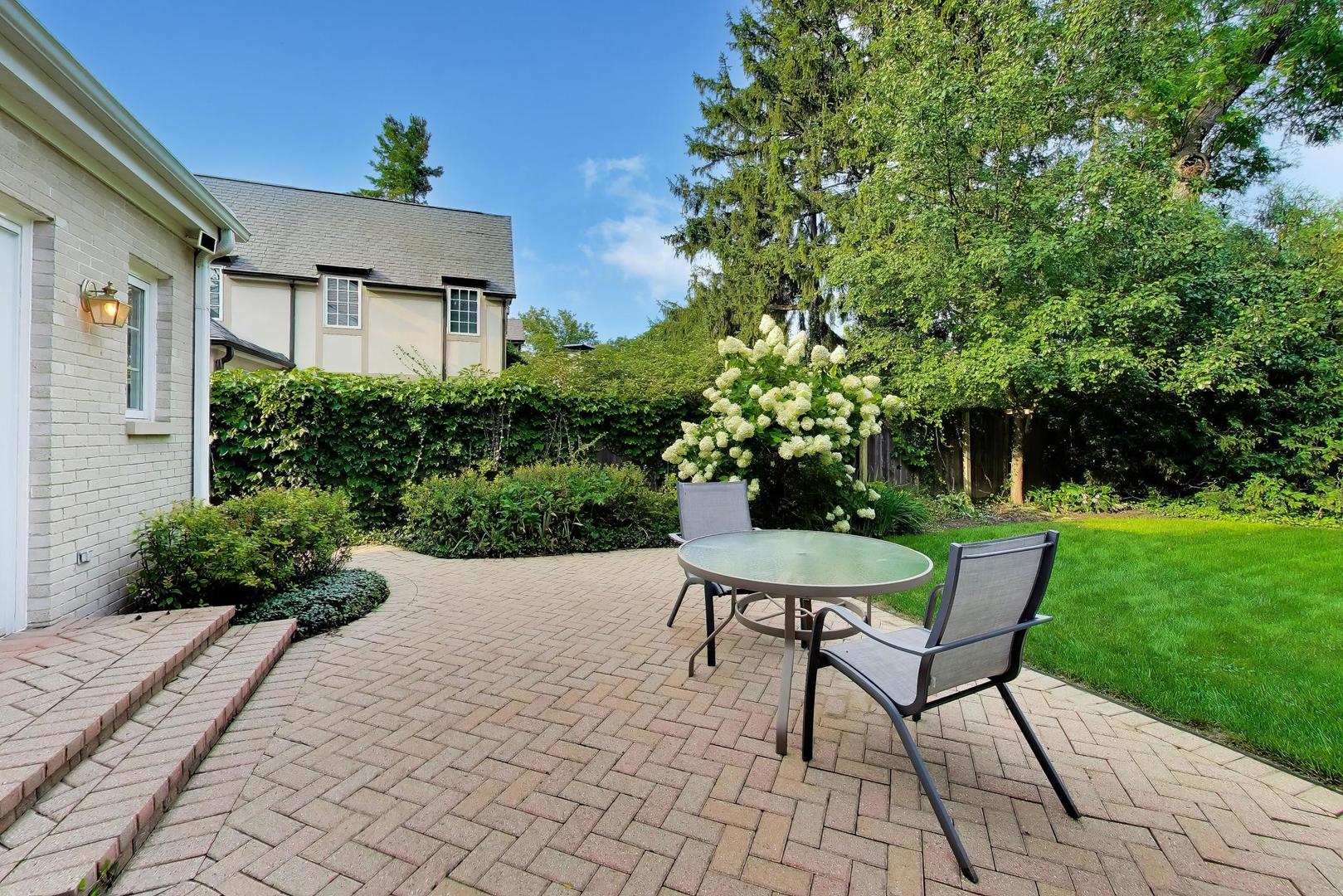 1020 Pontiac Road Wilmette, IL 60091 - Photo 26 of 33 Gallery Image 26