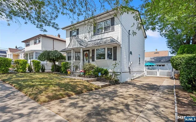 $690,000 | 85 Avenue East, Lodi, NJ 07644