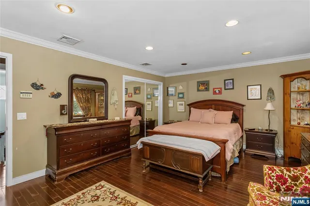 $690,000 | 85 Avenue East, Lodi, NJ 07644