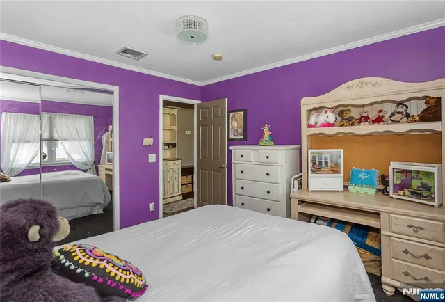 $690,000 | 85 Avenue East, Lodi, NJ 07644