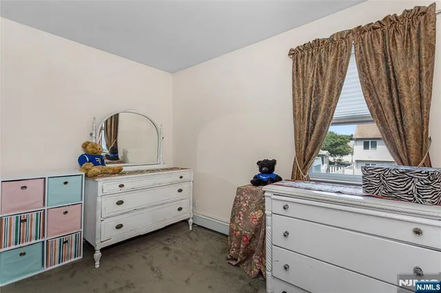 $690,000 | 85 Avenue East, Lodi, NJ 07644