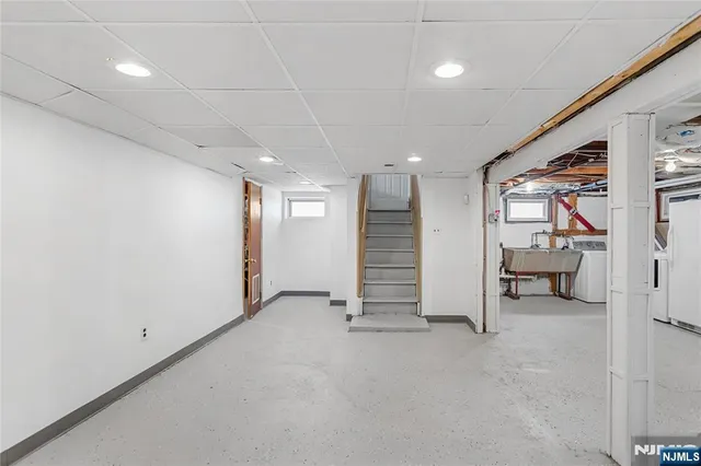 $690,000 | 85 Avenue East, Lodi, NJ 07644