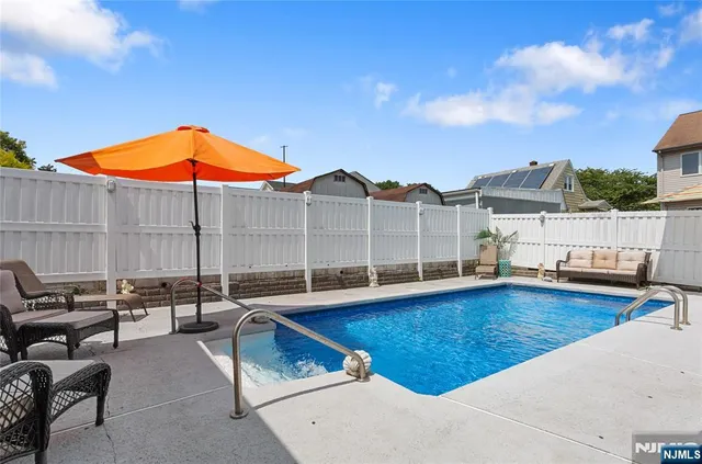 $690,000 | 85 Avenue East, Lodi, NJ 07644