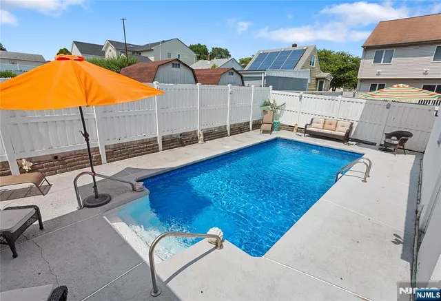 $690,000 | 85 Avenue East, Lodi, NJ 07644