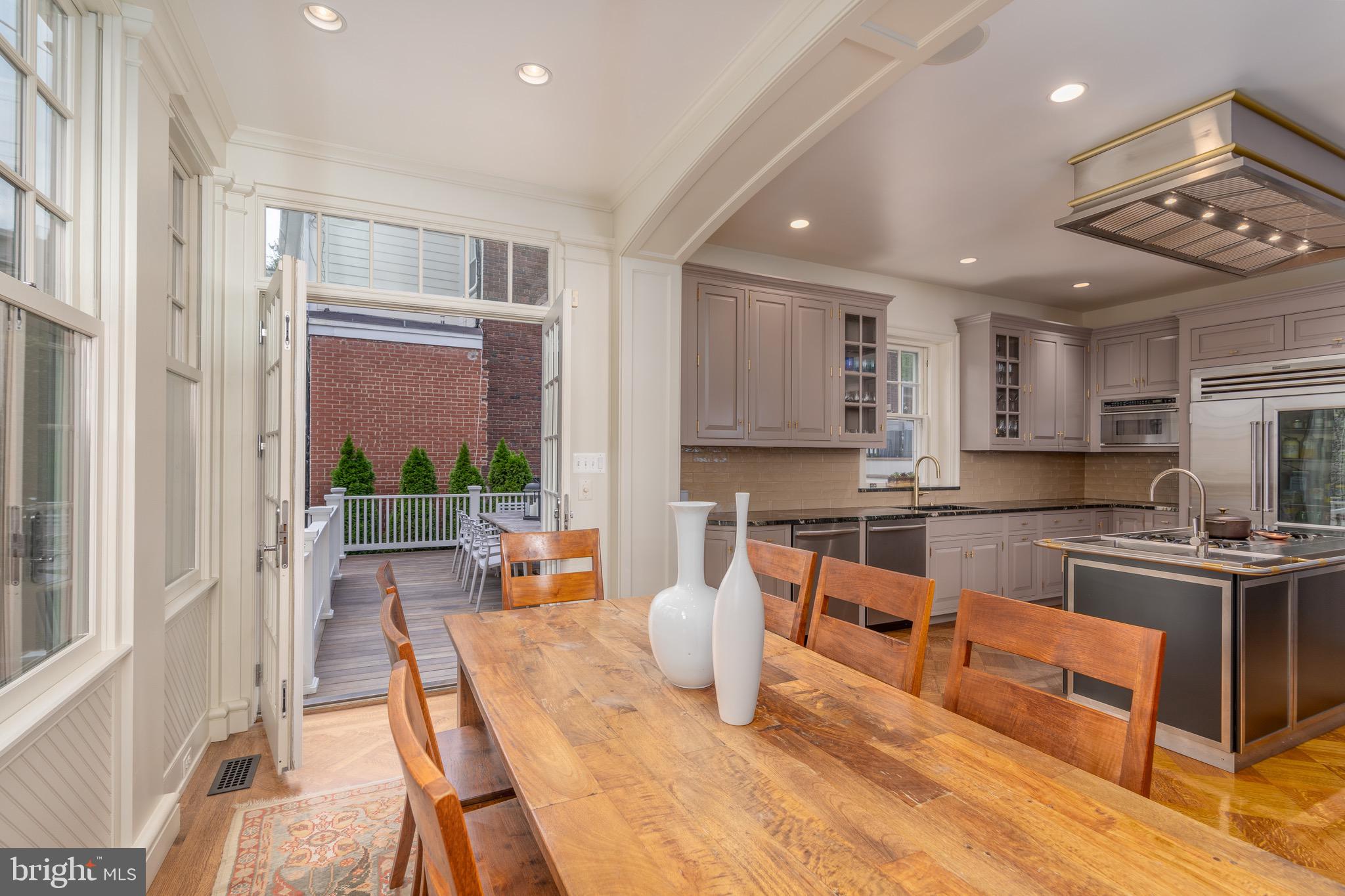 2272 Cathedral Avenue Northwest Washington, DC 20008 - Photo 12 of 42