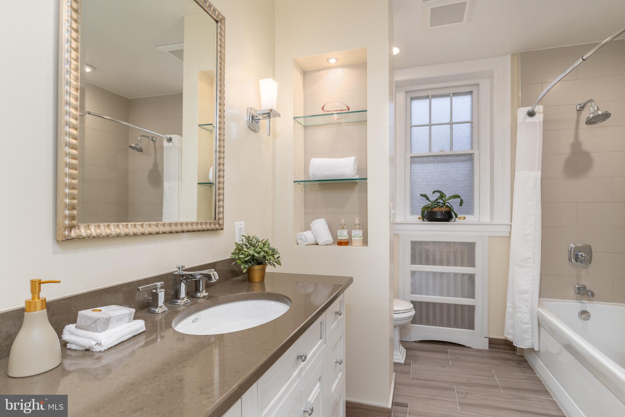 2272 Cathedral Avenue Northwest Washington, DC 20008 - Photo 20 of 42