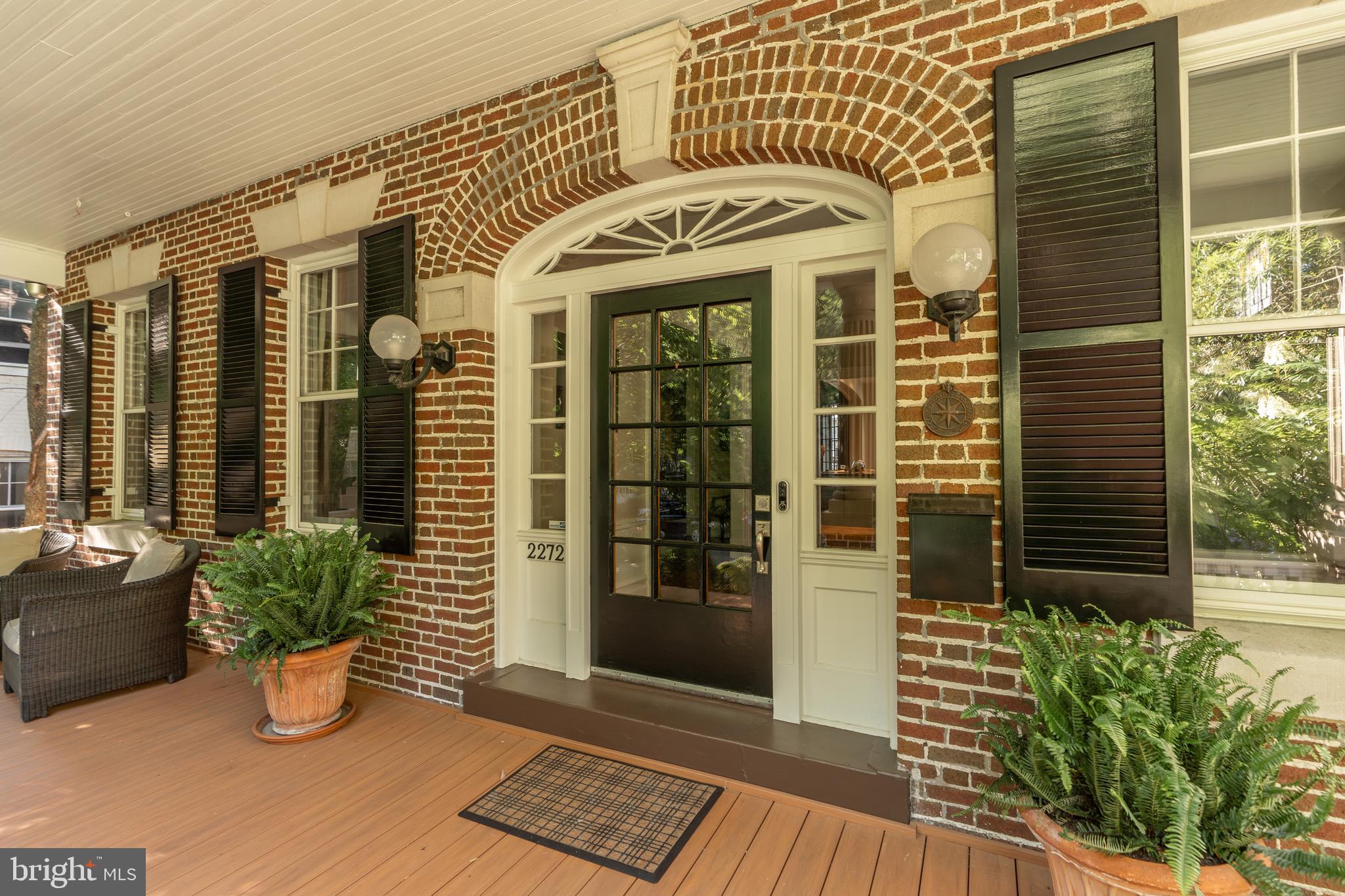 2272 Cathedral Avenue Northwest Washington, DC 20008 - Photo 2 of 42