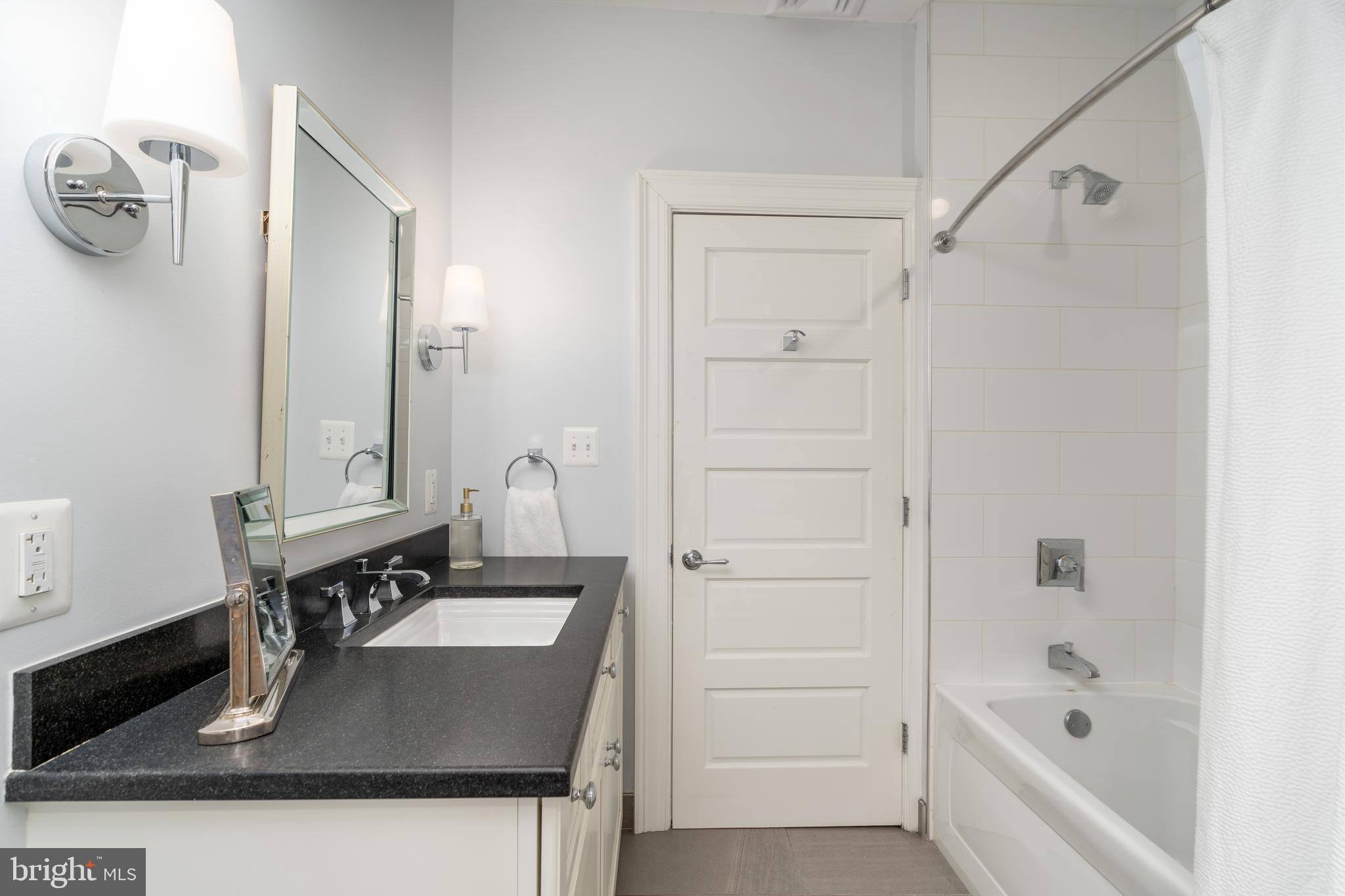 2272 Cathedral Avenue Northwest Washington, DC 20008 - Photo 25 of 42