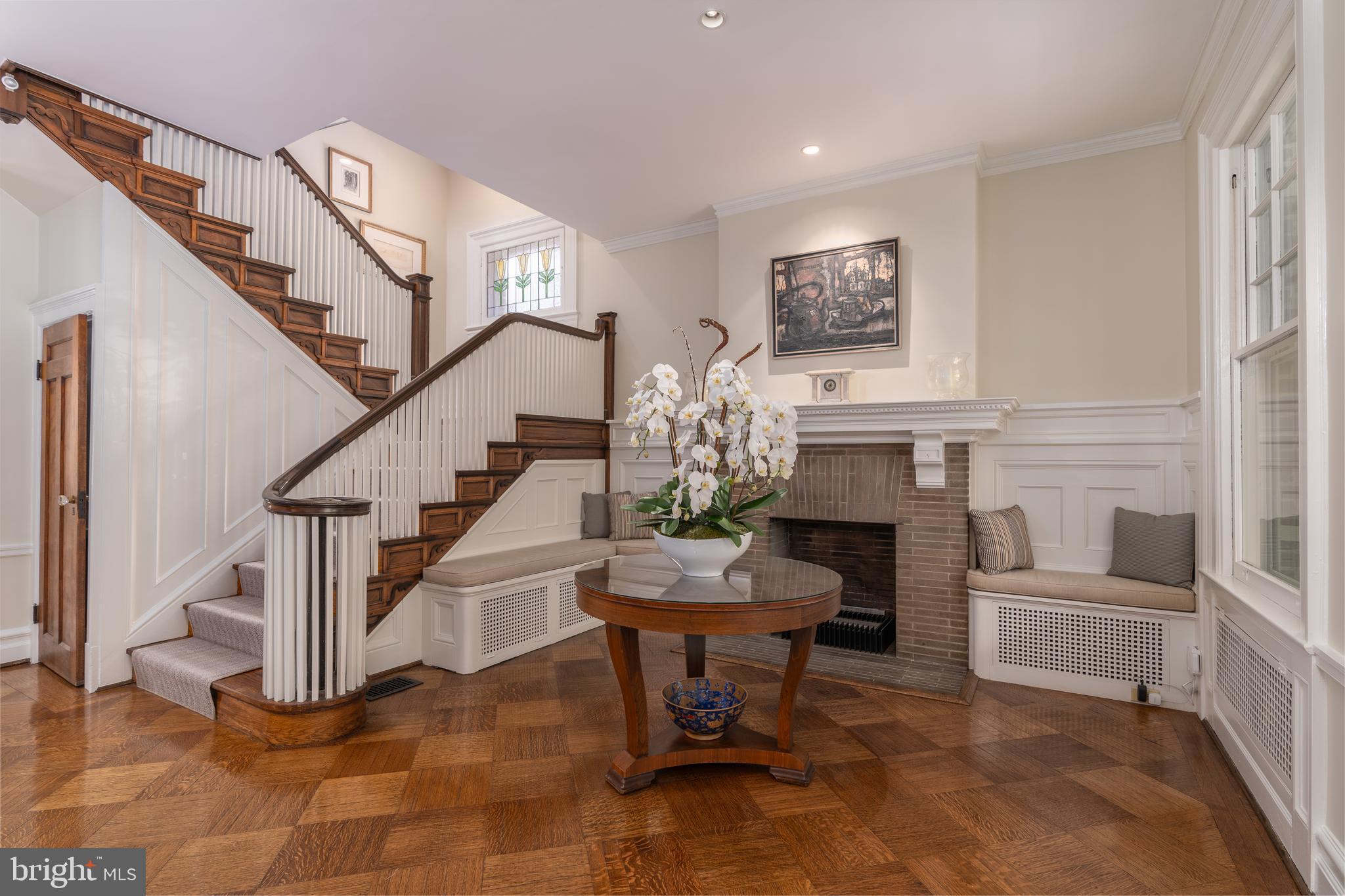 2272 Cathedral Avenue Northwest Washington, DC 20008 - Photo 3 of 42