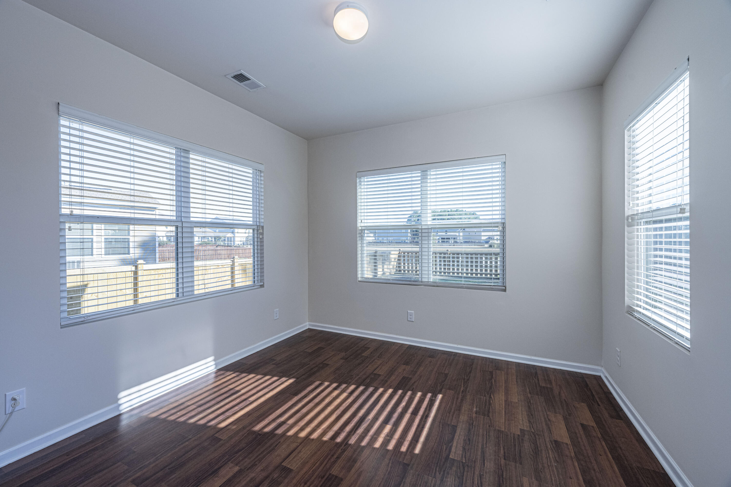224 Decatur Drive Summerville, SC 29486 - Photo 16 of 32 224DecaturDr27