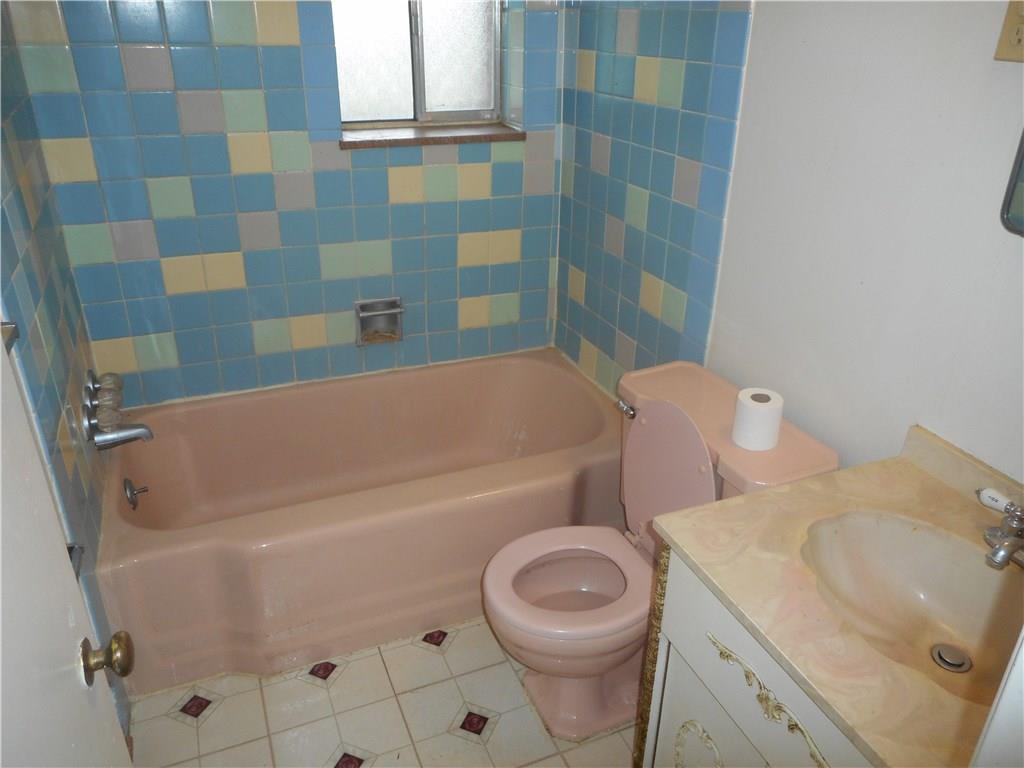 10155 Pearl Road Penn Hills, PA 15235 - Photo 14 of 21 FULL BATH IN LOWER FLOOR APARTMENT