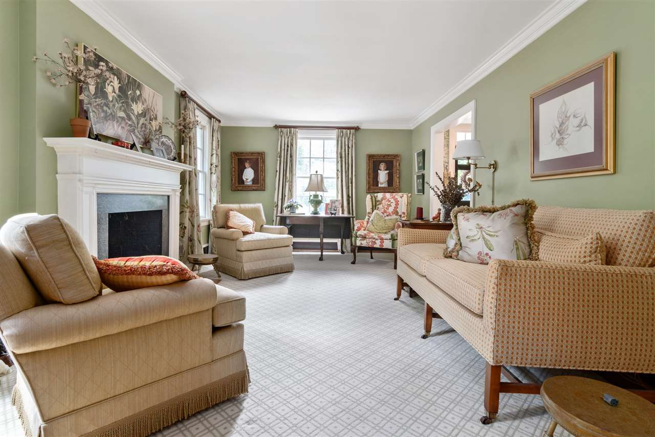 1512 Canterbury Road Raleigh, NC 27608 - Photo 4 of 30 Photo 4