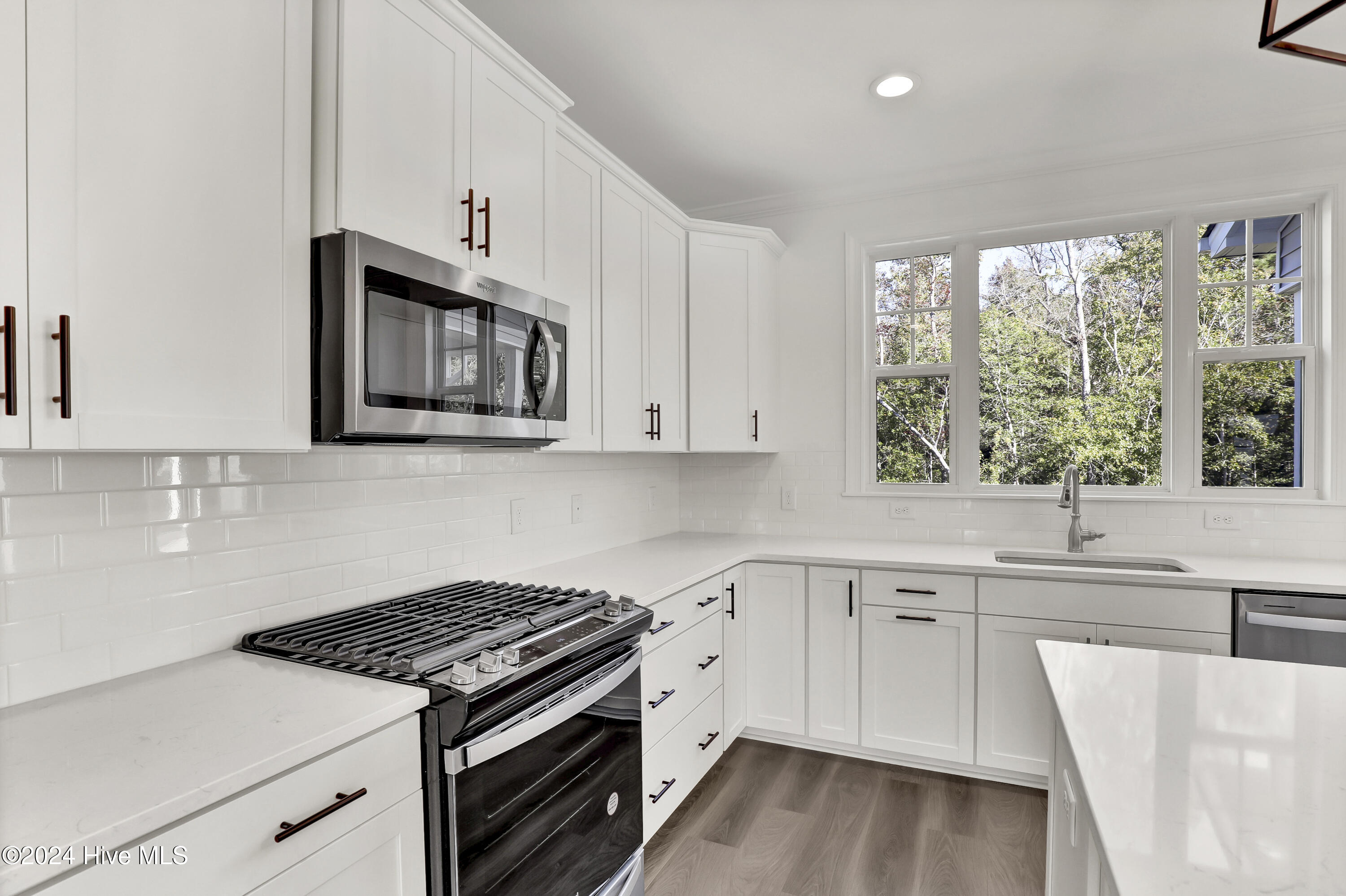 133 Tilloo Cut Way Hampstead, NC 28443 - Photo 11 of 30 6G8A5733